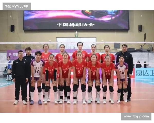越南女排神秘师抵沪,快攻战术或成小组赛变量 越南女排神秘师抵沪,快攻战术或成小组赛变量